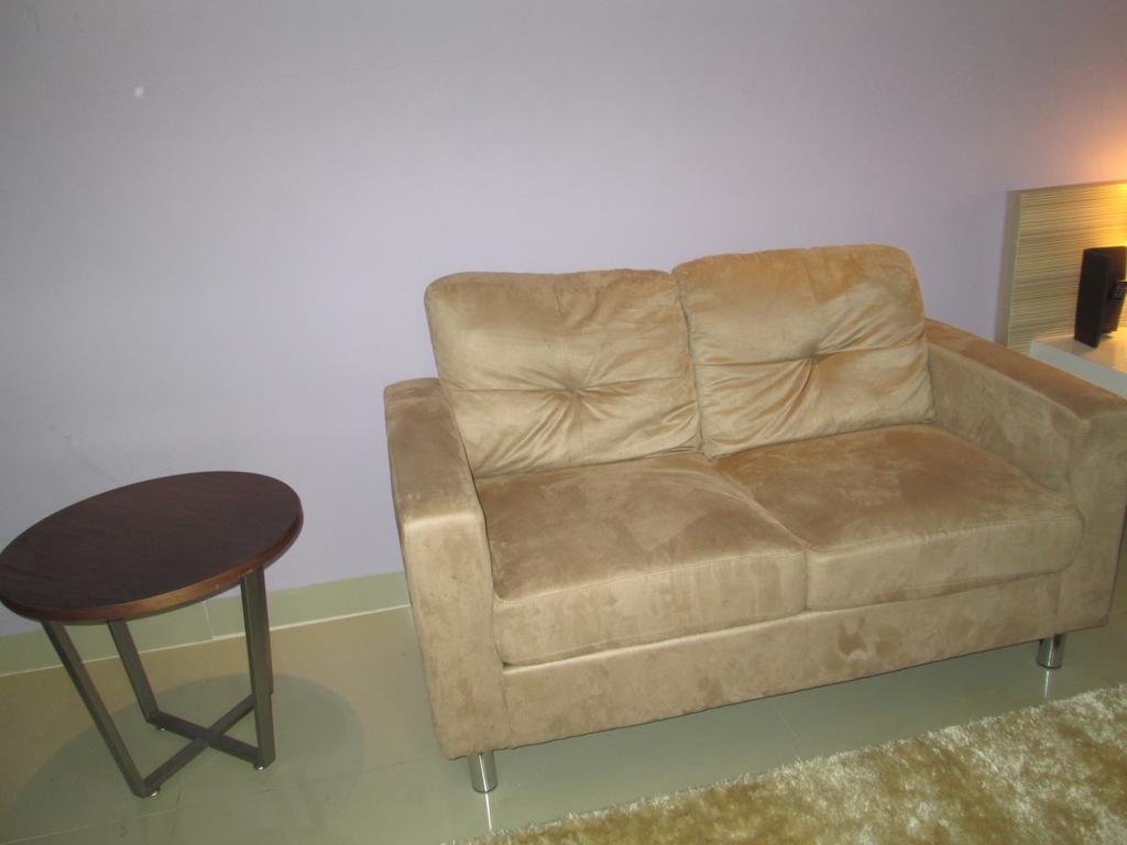 Salis Hotel 2*